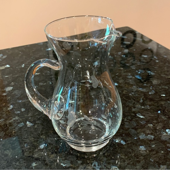 Princess House Heritage small crystal water juice pitcher 6.5” tall #402 vintage - Picture 3 of 4